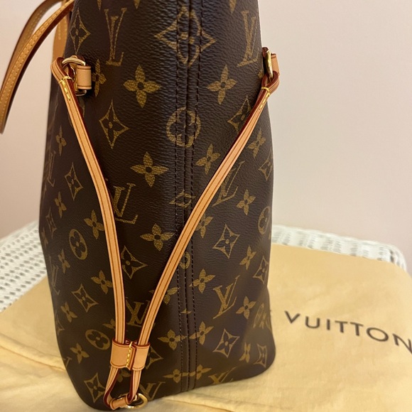 SOLD Louis Vuitton Monogram Neverfull MM Rose Ballerine & matching MM Pochette - Picture 7 of 16